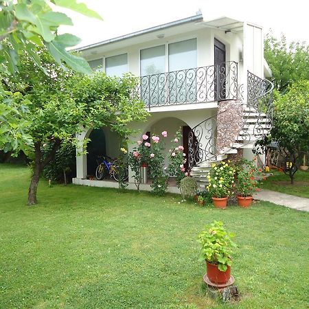 Apartment Odmor Bar Bagian luar foto