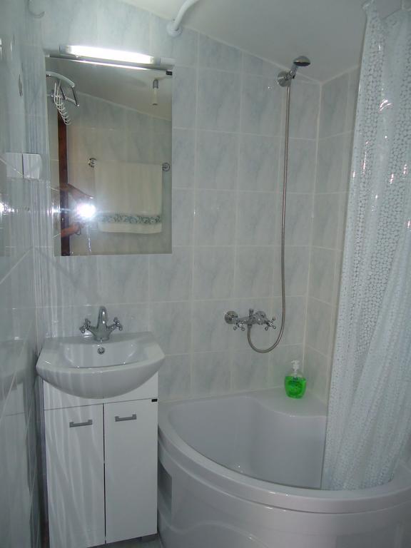 Apartment Odmor Bar Bagian luar foto